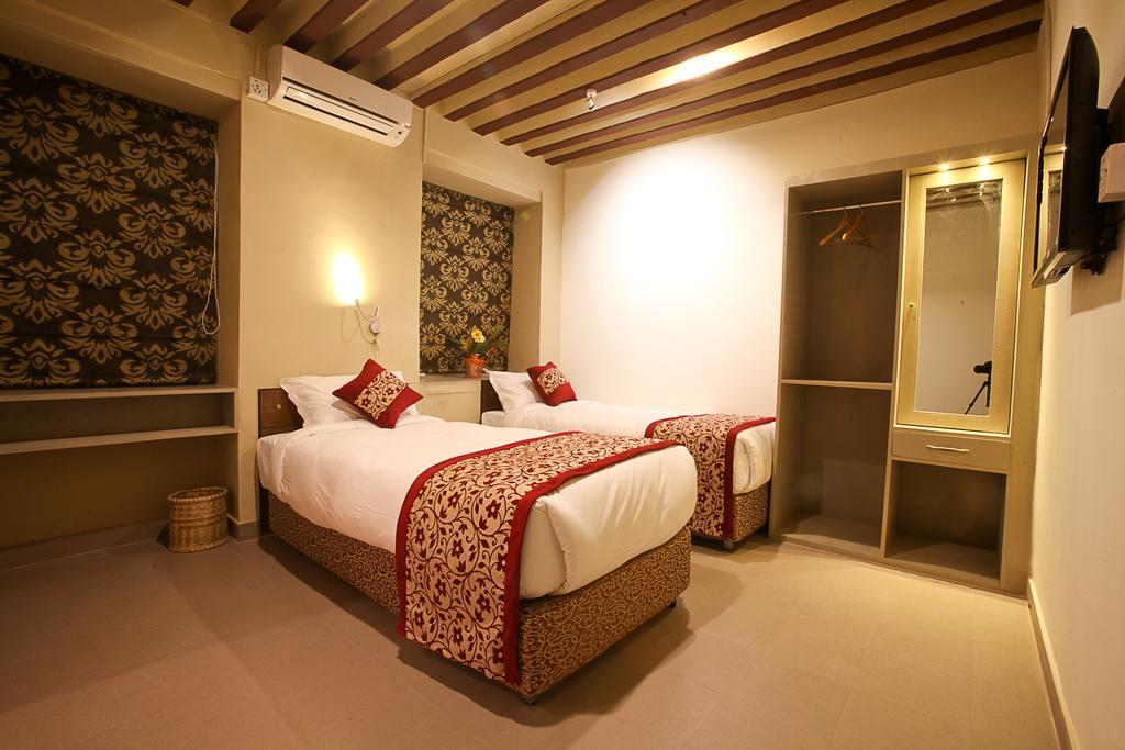 Hotel Heranya Katmandu Eksteriør billede