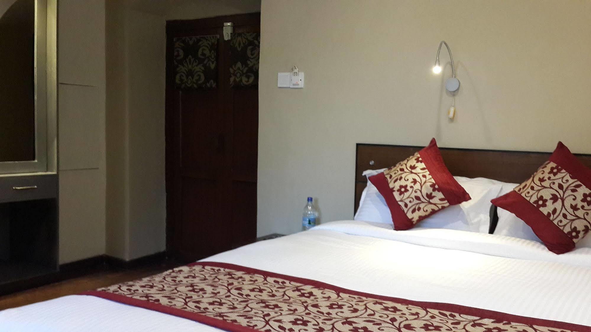 Hotel Heranya Katmandu Eksteriør billede